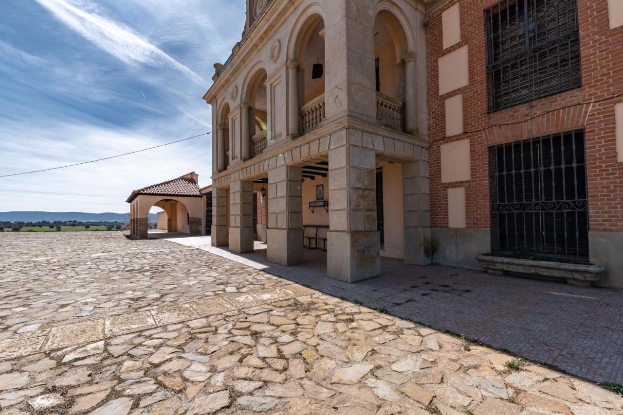 Finca Casa Rural De La Mata Toledo Exterior foto